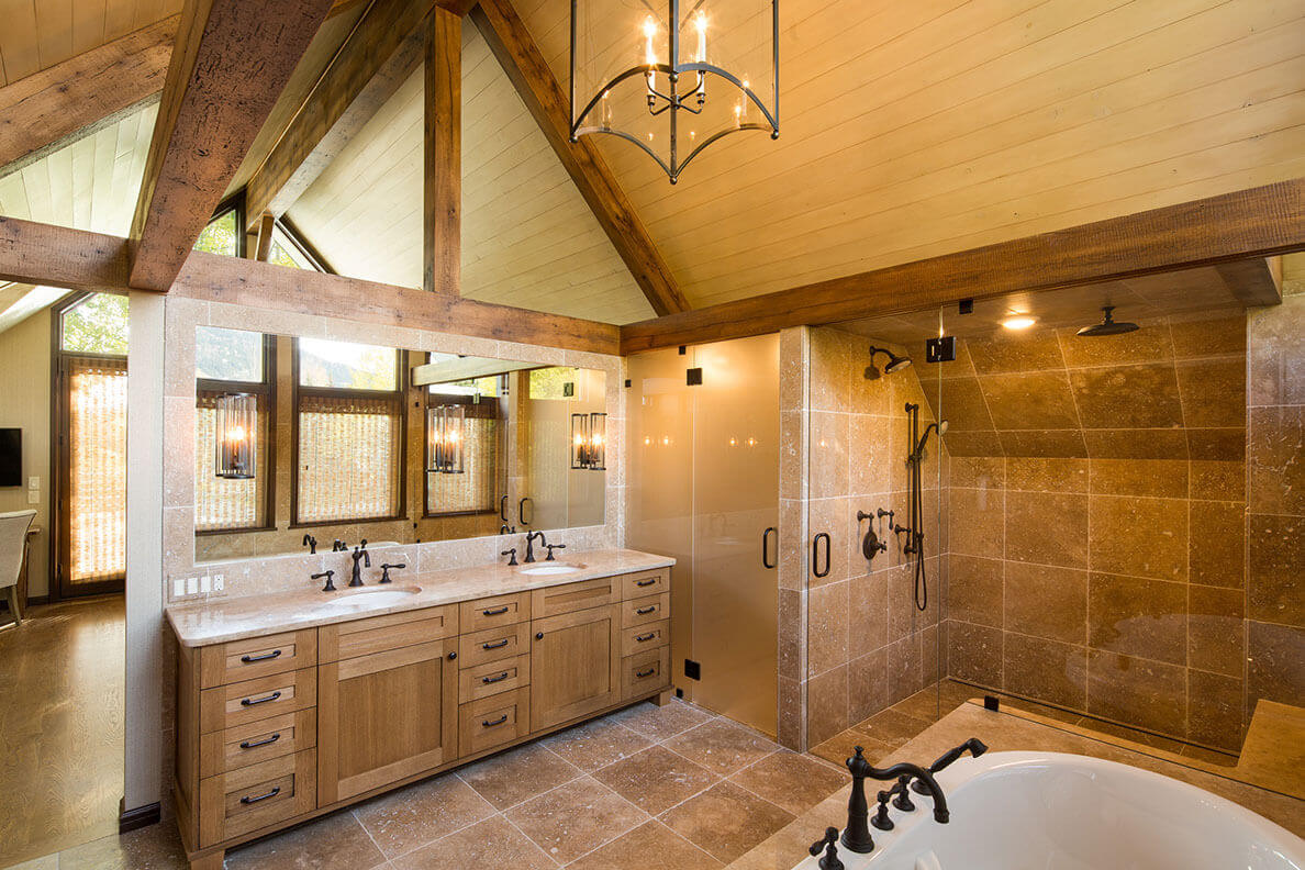 White washed lacquer with glaze on pine ceilings